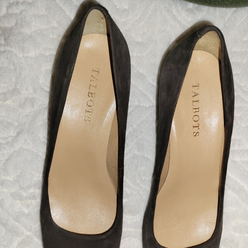 Talbots Women Sz 7 Brown Wedge Slip-ons with Squared Toe. Suede and Gen.Leather. - Picture 3 of 6